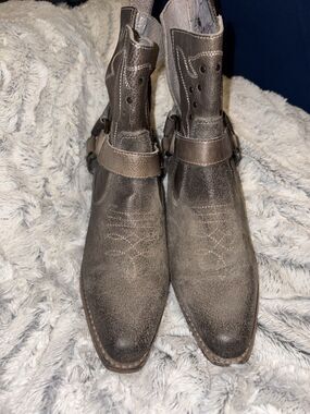 NEW Bed Stü Canada Women's Distressed Ankle Boots "Taupe" color-way Sz 7.5